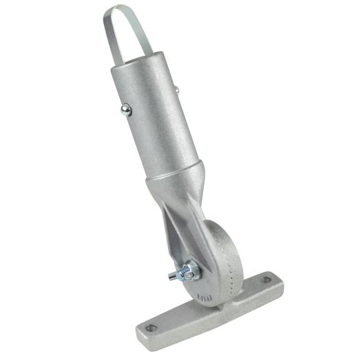 CC666 Fresno/Broom Button Bracket Assembly 