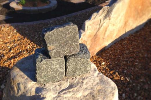 Belgium Cubes Black