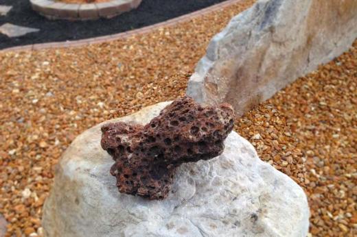  Pot Rock