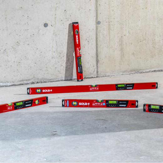 Sola Big Red Digital Level 72"